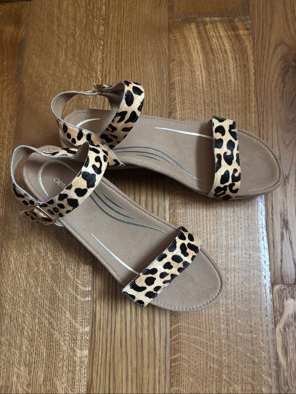 Aetrex Sidney Wedge Sandals, size 42
